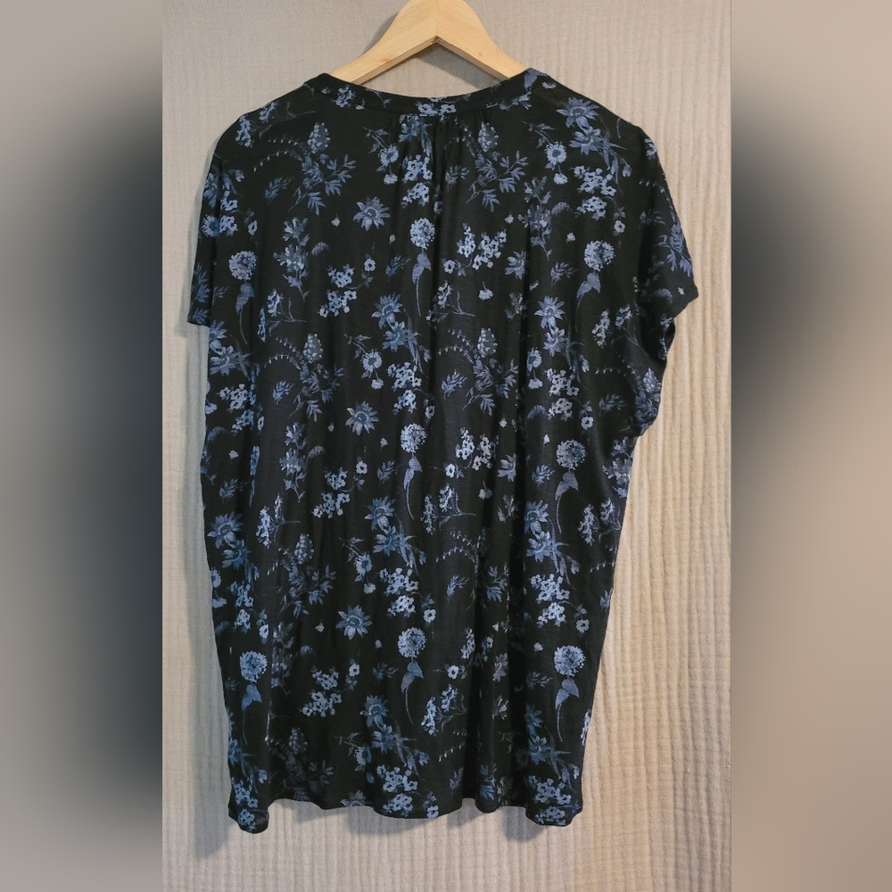 Lucky Brand Sandwash Slit Front Short Sleeve Shirt - Picture 2 of 8